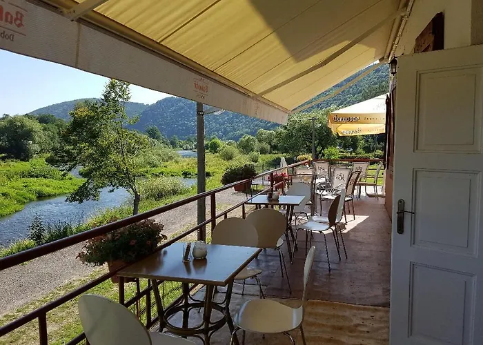 山林小屋 Na Pracharne
