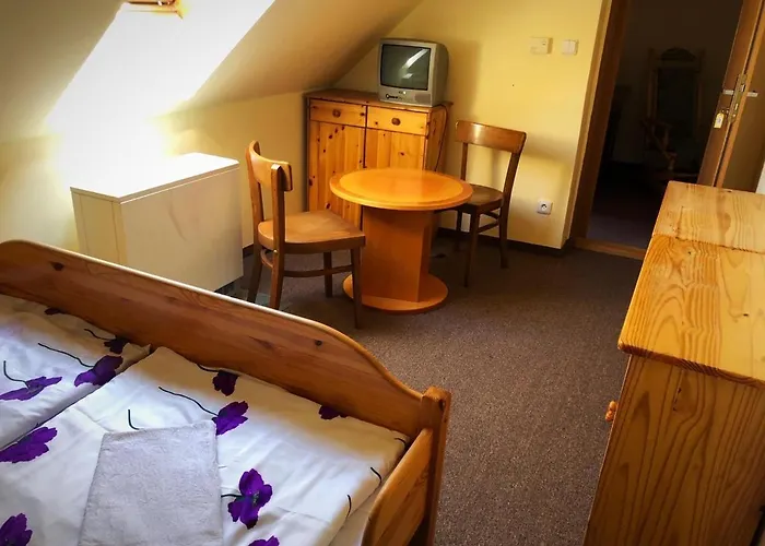 Lodge Na Pracharne *